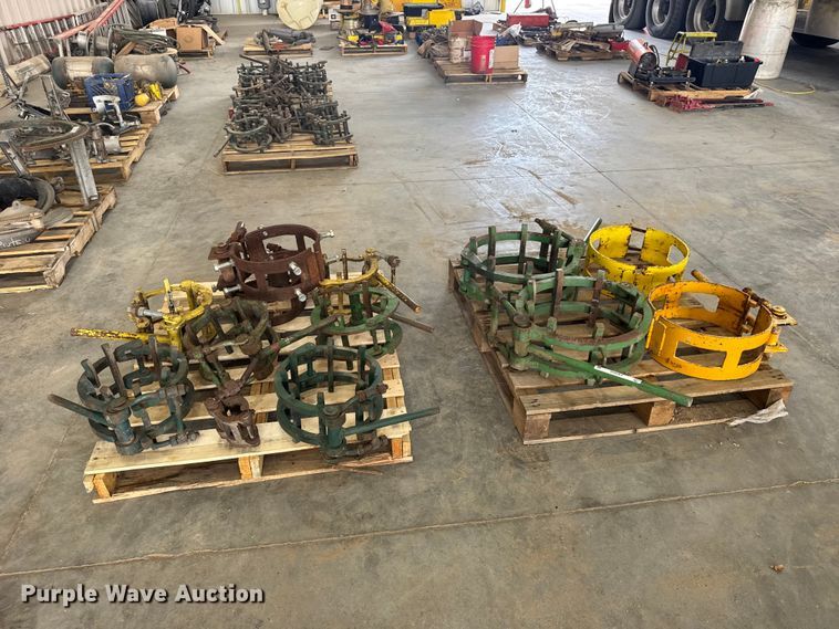 image for item EW4648 Pipe clamps