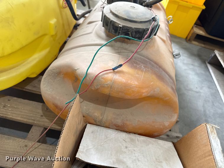 image for item EW4651 Spraying equipment