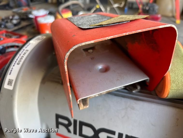 image for item EW4659 Ridgid 1822-1 pipe threader