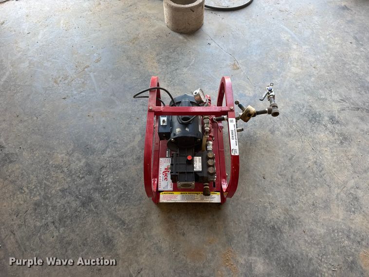 image for item EW4662 Rice hydrostatic test pump