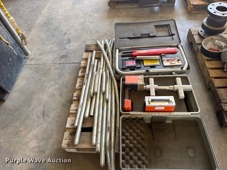 image for item EW4669 (2) Spy inspection equipment pipeline jeep meters