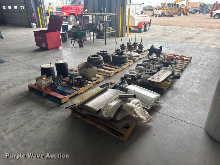 image for item EW4670 Truck parts