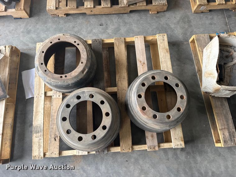 image for item EW4670 Truck parts