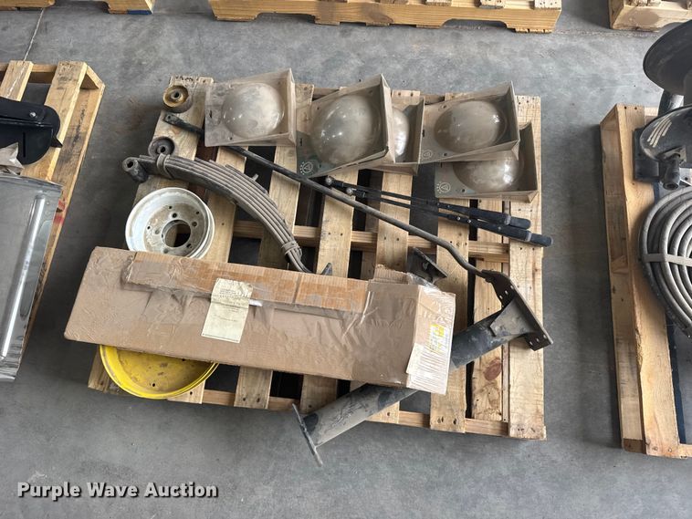 image for item EW4670 Truck parts