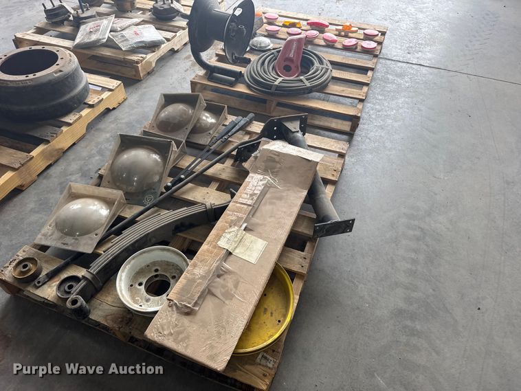 image for item EW4670 Truck parts