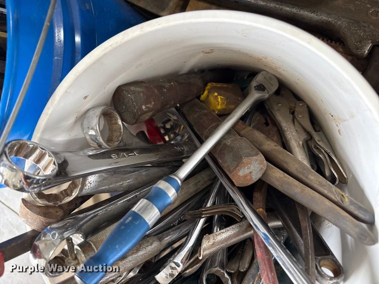 image for item EW4672 Hand tools
