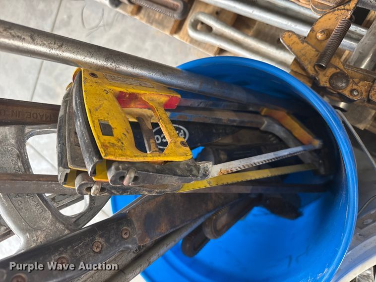 image for item EW4672 Hand tools