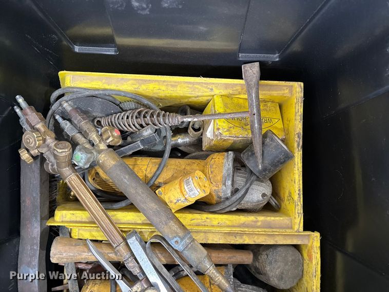 image for item EW4674 Hand tools