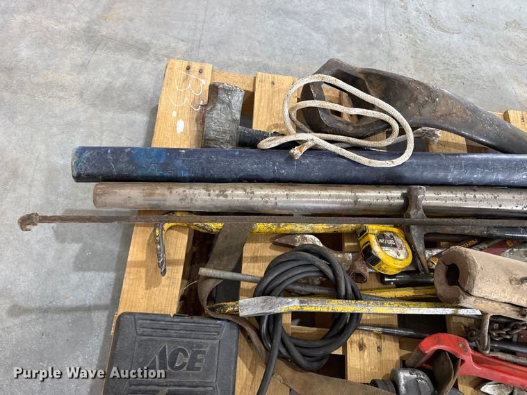 image for item EW4674 Hand tools
