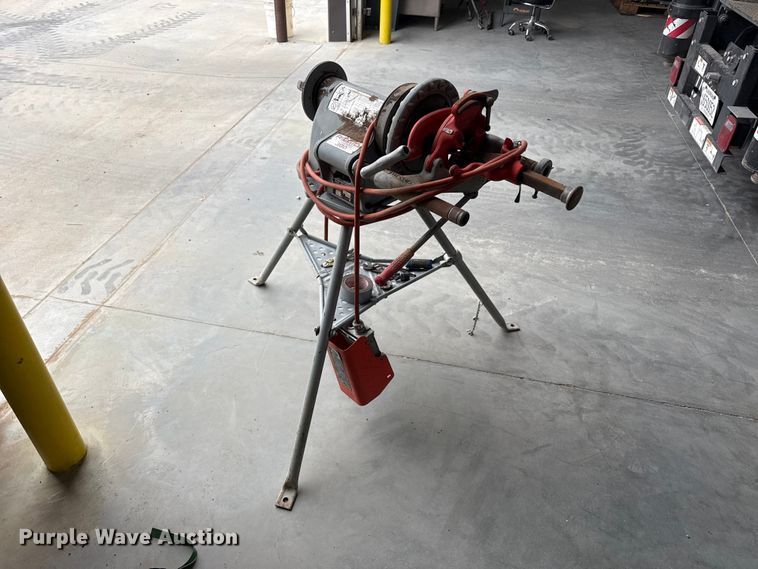image for item EW4677 Ridgid 300 pipe threader