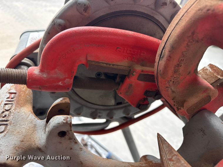 image for item EW4677 Ridgid 300 pipe threader