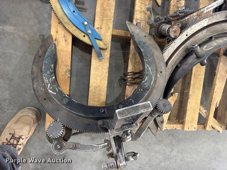 image for item EW4679 Pipe beveling machine