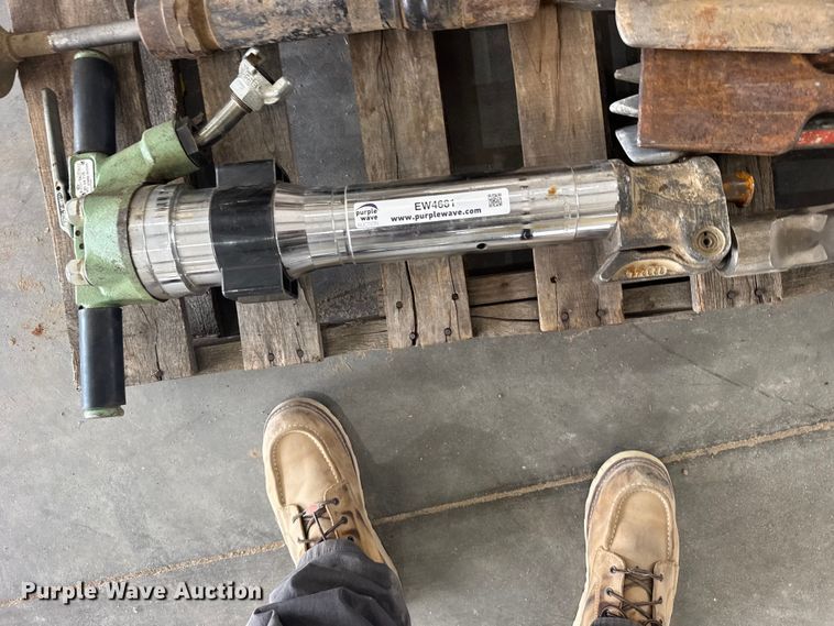 image for item EW4681 Tools