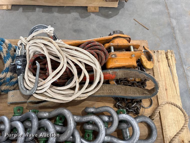image for item EW4682 Lifting equipment