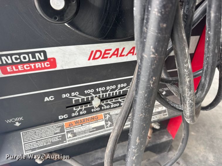 image for item EW4683 Lincoln Ideal arc 250 welder