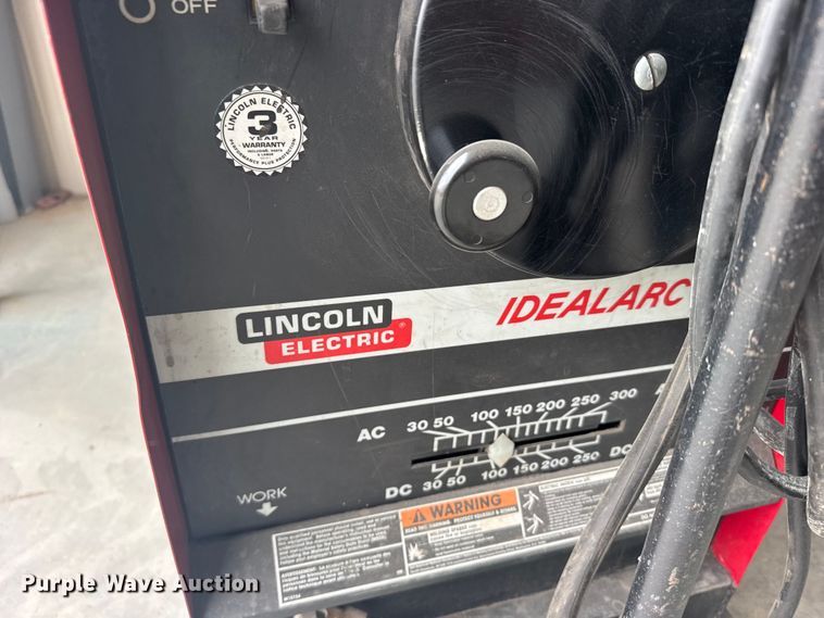 image for item EW4683 Lincoln Ideal arc 250 welder