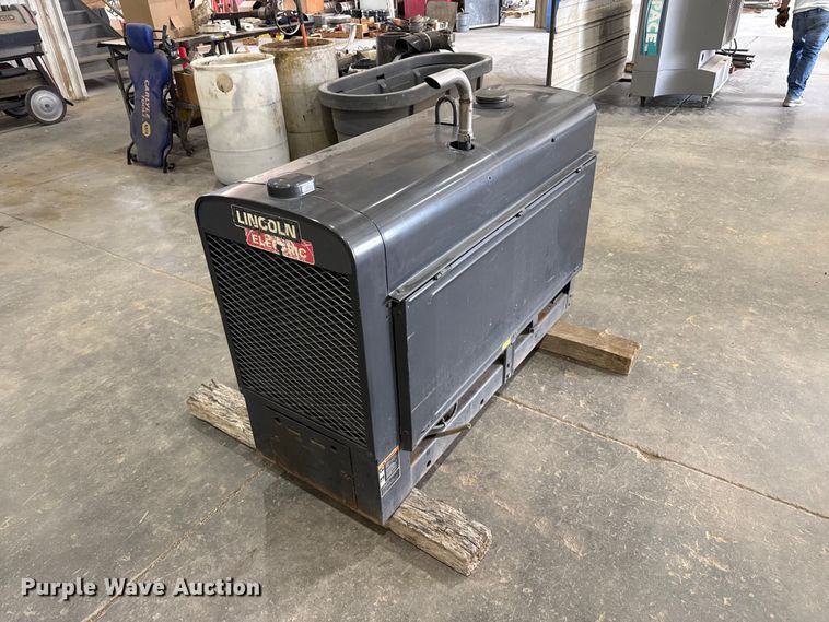 image for item EW4687 Lincoln Classic 300D welder