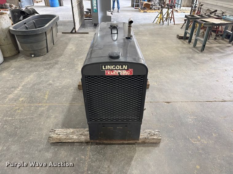 image for item EW4687 Lincoln Classic 300D welder