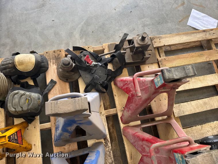 image for item EW4689 Tools