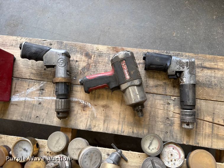 image for item EW4690 Tools