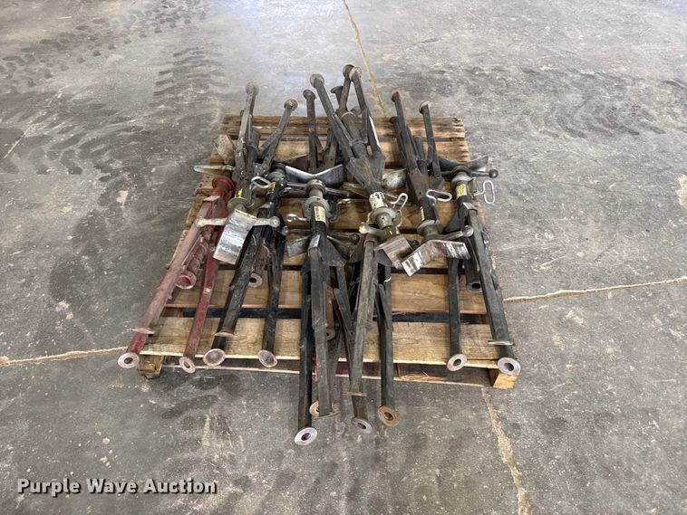 image for item EW4692 Pipe jacks