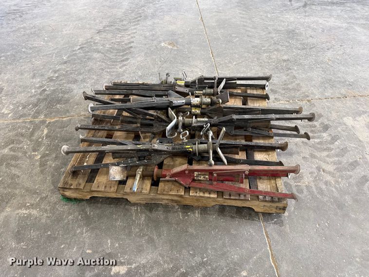 image for item EW4692 Pipe jacks