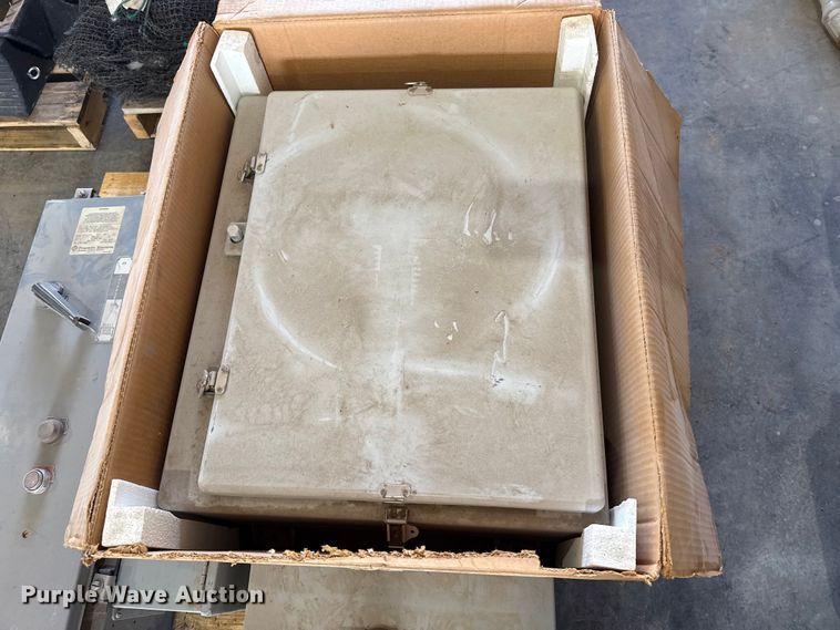 image for item EW4693 Electrical boxs