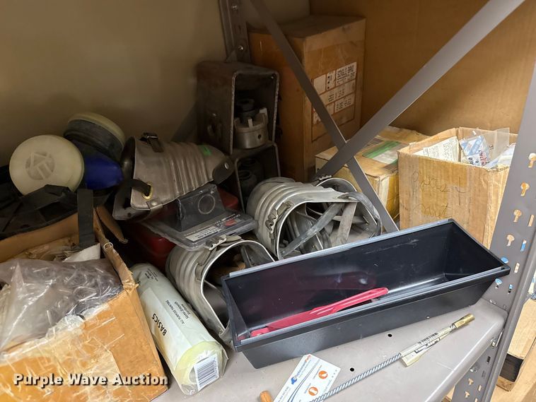 image for item EW4702 Automotive supplies