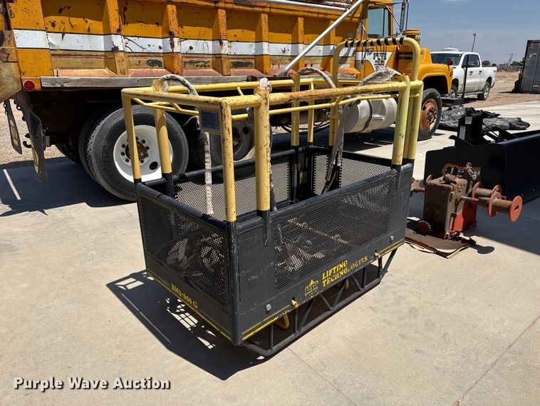 image for item EW4703 Lifting Technologies  man basket