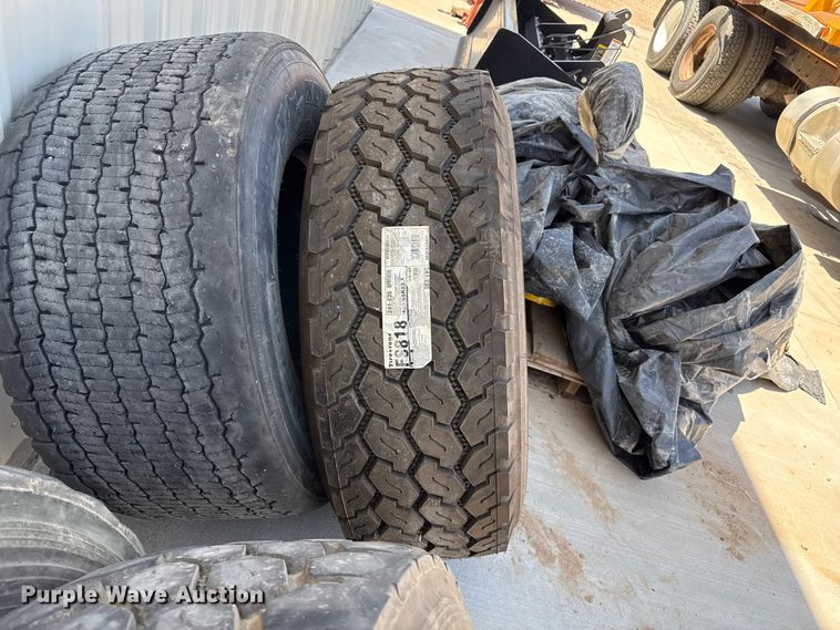 image for item EW4704 (4) tires