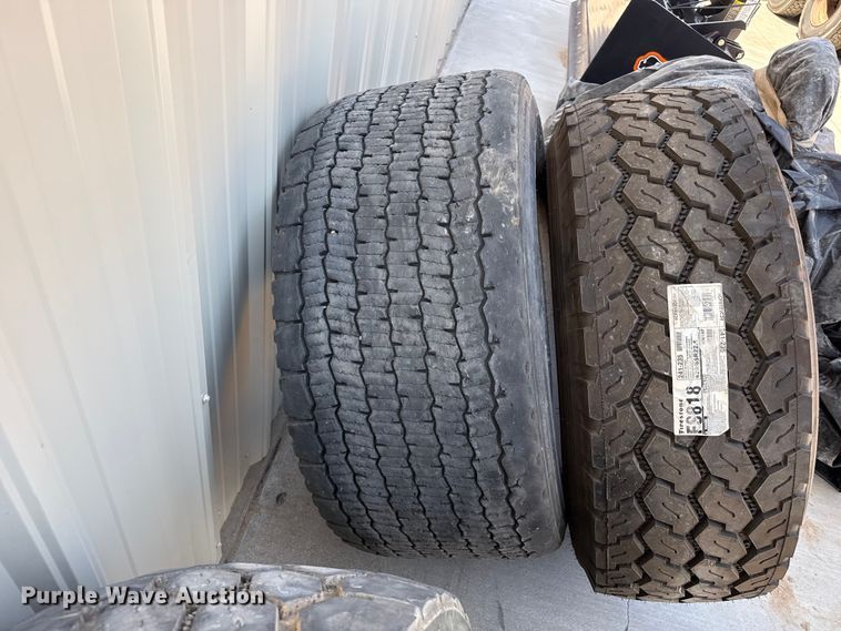 image for item EW4704 (4) tires