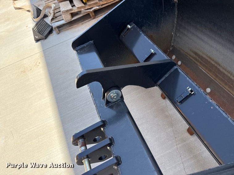 image for item EW4709 Bison BB210A three point box blade