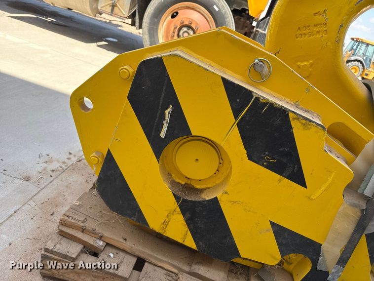 image for item EW4710 RopeBlock FRB-400-19-6-82-E crane block