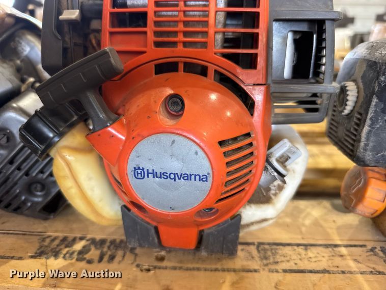 image for item EW4711 Lawn and garden equipment