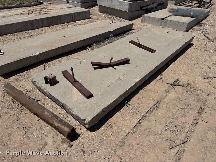 image for item EW4712 Concrete blocks