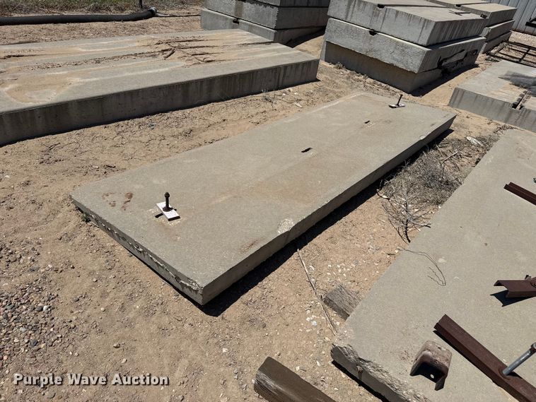 image for item EW4712 Concrete blocks