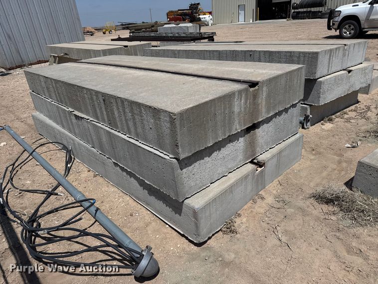 image for item EW4712 Concrete blocks