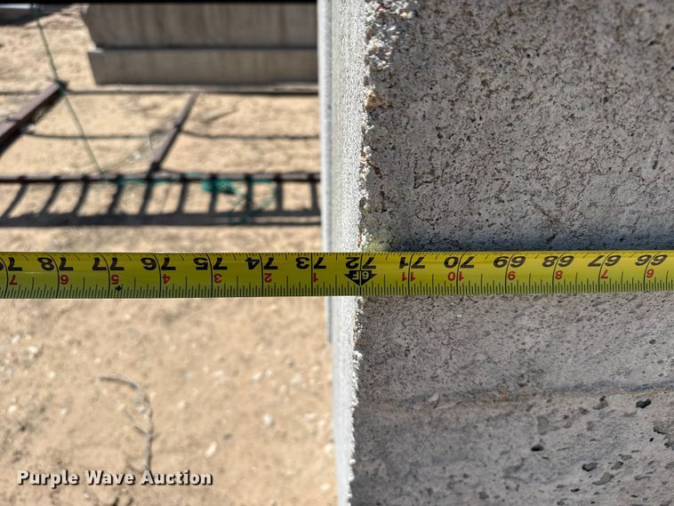 image for item EW4712 Concrete blocks