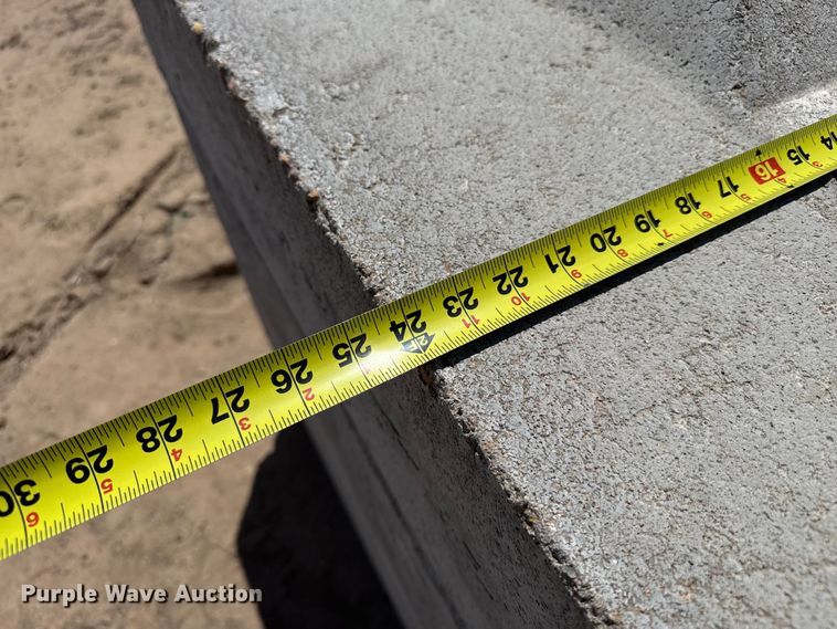 image for item EW4712 Concrete blocks