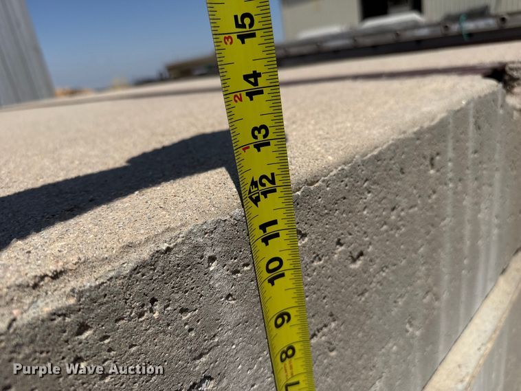 image for item EW4712 Concrete blocks