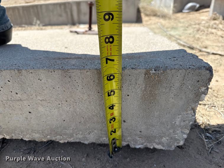 image for item EW4712 Concrete blocks