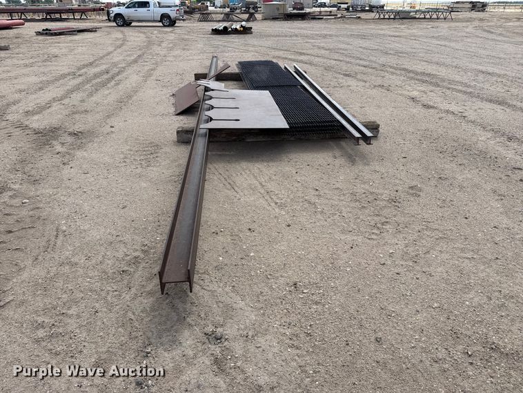 image for item FB6529 Metal building materials