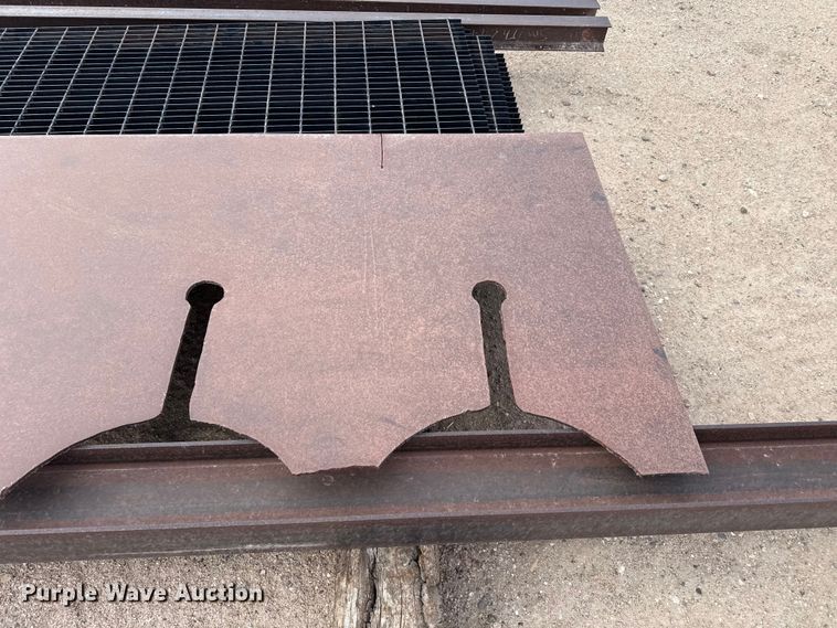 image for item FB6529 Metal building materials