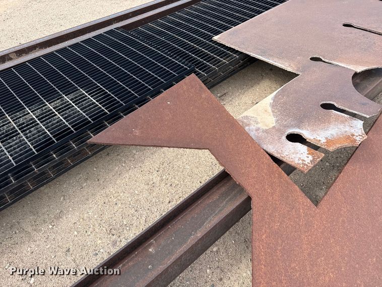 image for item FB6529 Metal building materials
