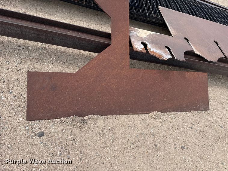 image for item FB6529 Metal building materials