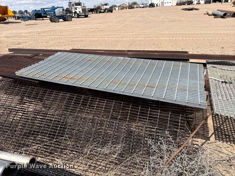 image for item FB6542 Metal building materials