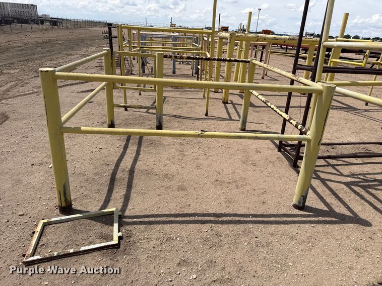 image for item FB6549 Gas meter cages