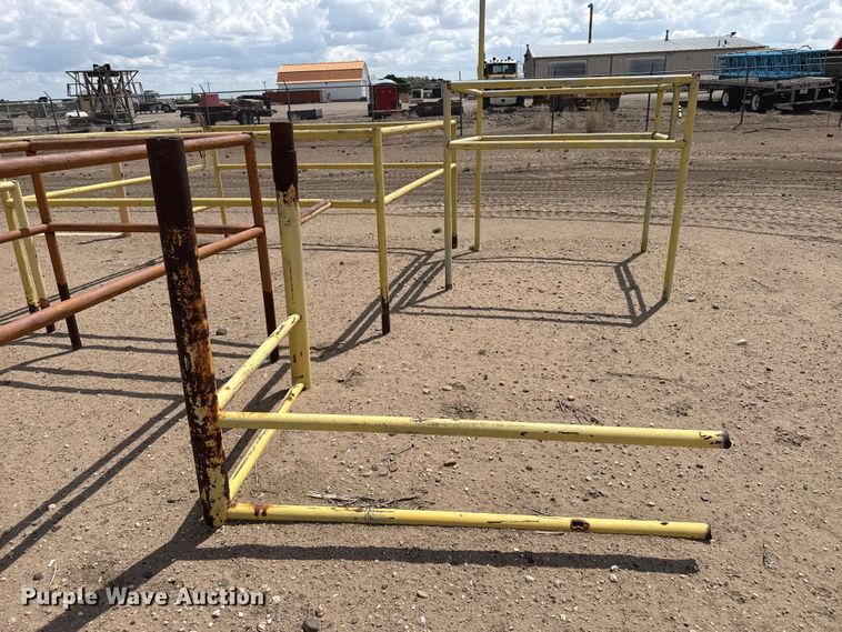 image for item FB6549 Gas meter cages