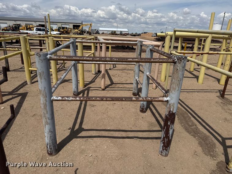 image for item FB6549 Gas meter cages