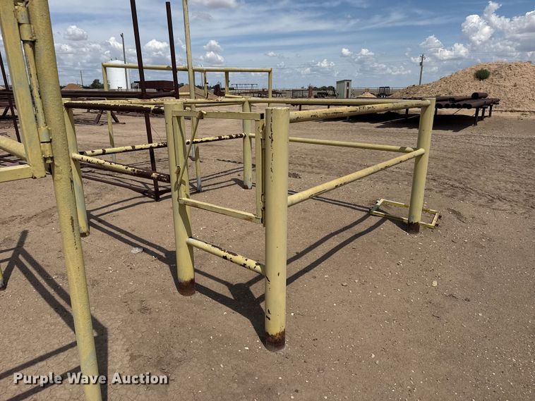 image for item FB6549 Gas meter cages